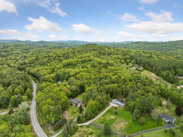 9 Tillinghast Road, Sutton, NH 03260