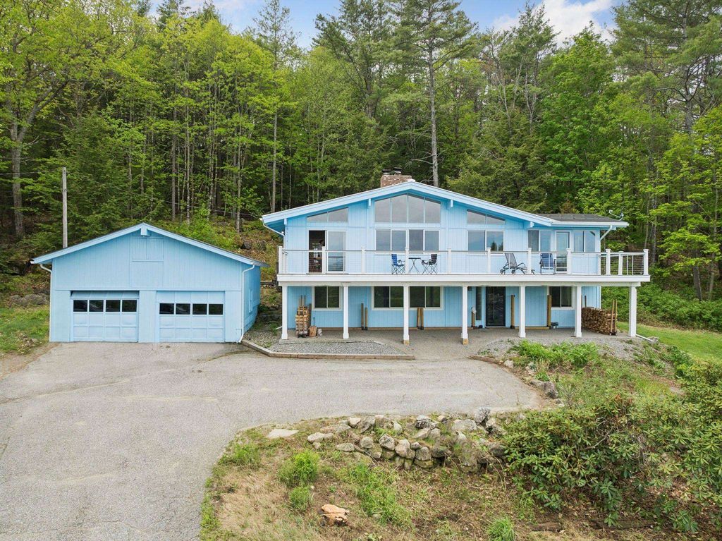 9 Tillinghast Road, Sutton, NH 03260