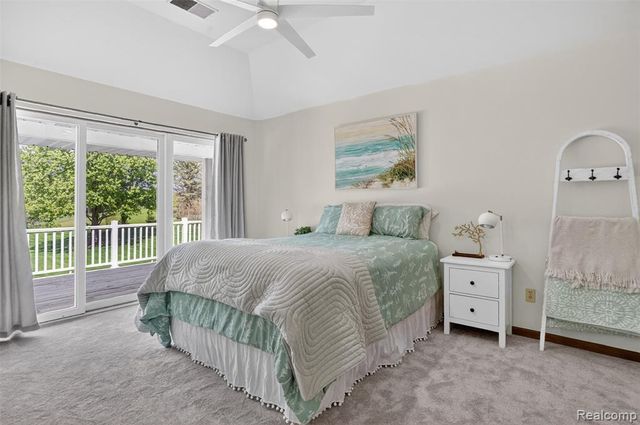 13749 Merrie Meadow Lane, South Lyon, MI 48178