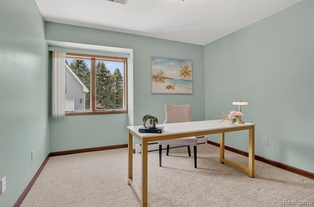 13749 Merrie Meadow Lane, South Lyon, MI 48178