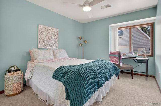 13749 Merrie Meadow Lane, South Lyon, MI 48178