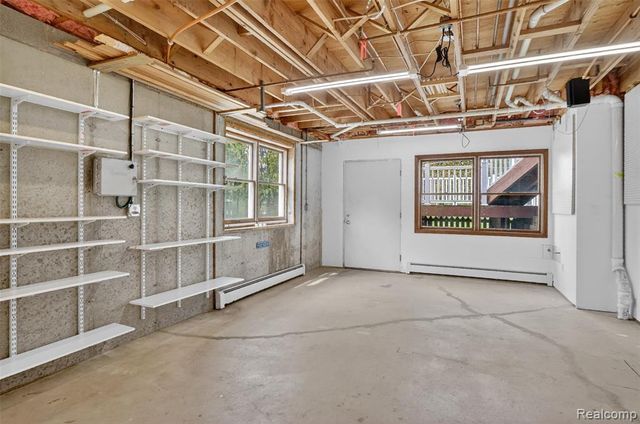 13749 Merrie Meadow Lane, South Lyon, MI 48178