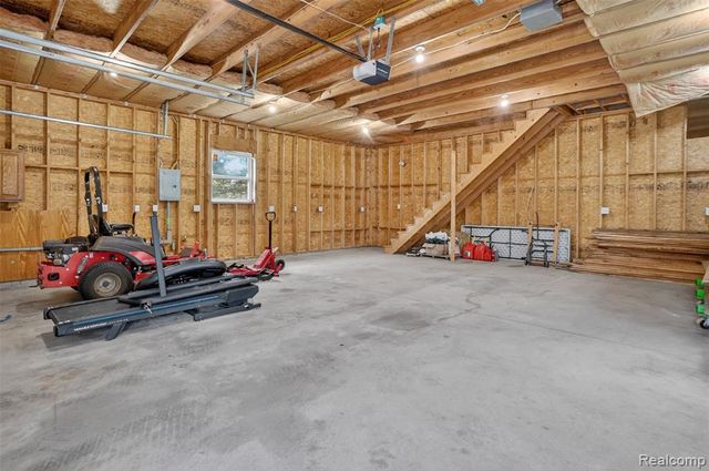 13749 Merrie Meadow Lane, South Lyon, MI 48178
