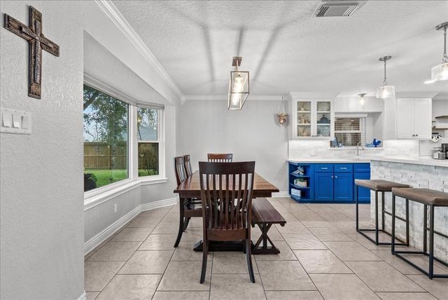 5002 Raford Lane, Santa Fe, TX 77510