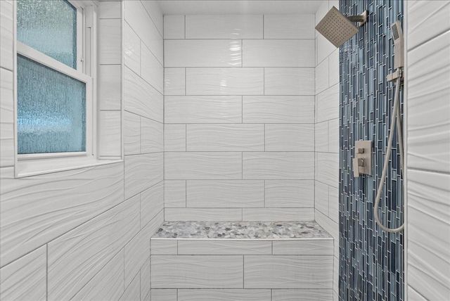 5002 Raford Lane, Santa Fe, TX 77510