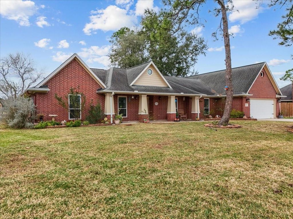 5002 Raford Lane, Santa Fe, TX 77510