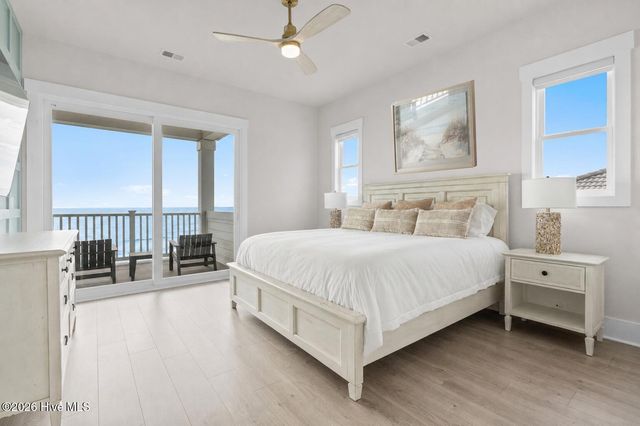 387 W First Street, Ocean Isle Beach, NC 28469