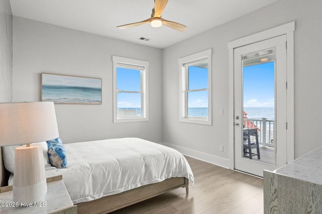 387 W First Street, Ocean Isle Beach, NC 28469