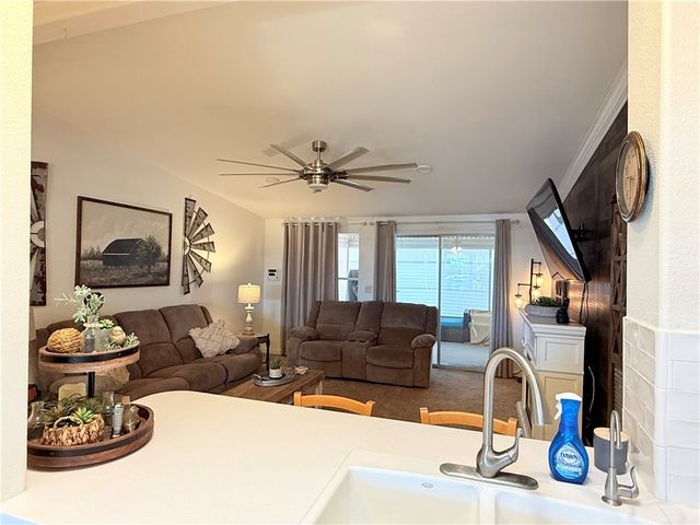 2350 Adobe Road No 169, Bullhead City, AZ 86442