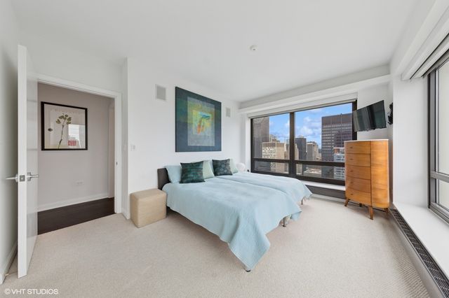 130 N Garland Court 4101, Chicago, IL 60602