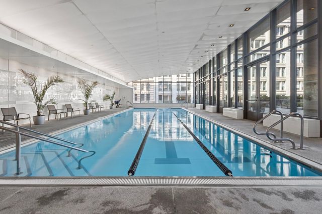 130 N Garland Court 4101, Chicago, IL 60602