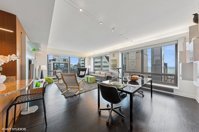 130 N Garland Court 4101, Chicago, IL 60602