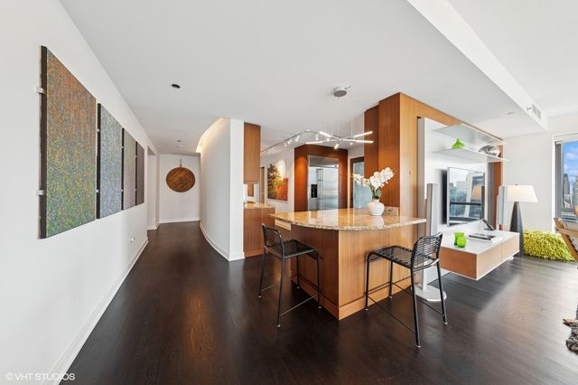 130 N Garland Court 4101, Chicago, IL 60602