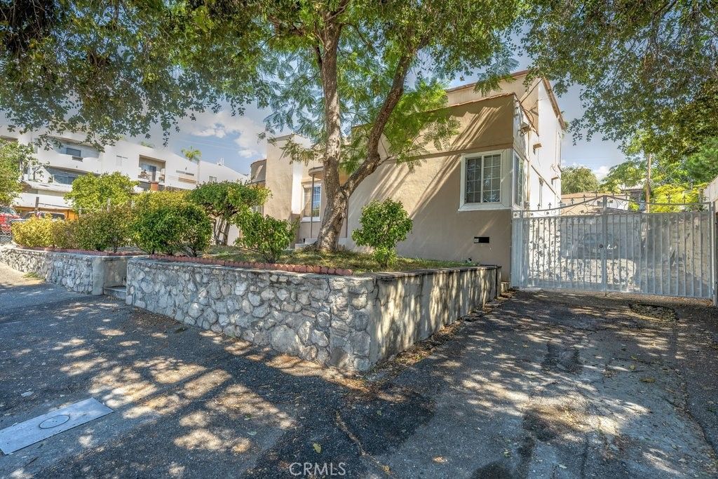 10260 Tujunga Canyon, Tujunga, CA 91042 — photo 2