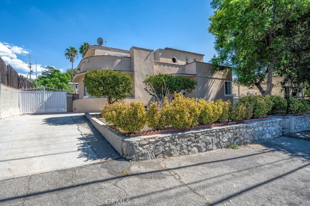 10260 Tujunga Canyon, Tujunga, CA 91042 — photo 3