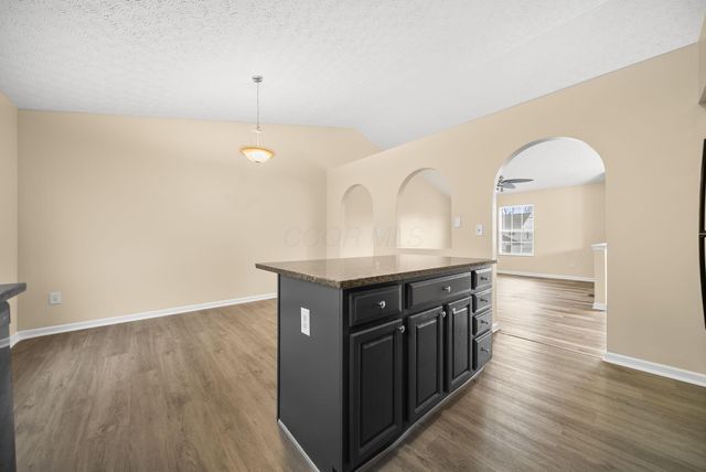 5831 Canal Bridge Drive, Canal Winchester, OH 43110