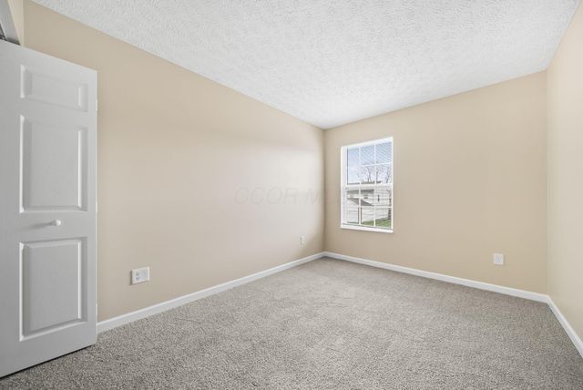 5831 Canal Bridge Drive, Canal Winchester, OH 43110