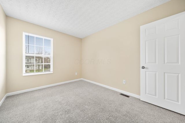 5831 Canal Bridge Drive, Canal Winchester, OH 43110