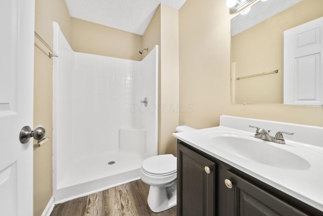 5831 Canal Bridge Drive, Canal Winchester, OH 43110