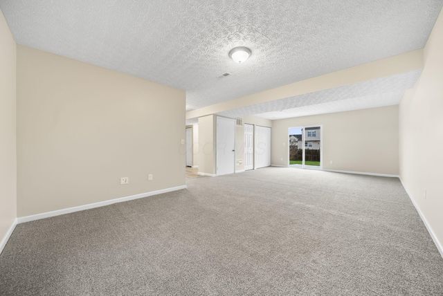 5831 Canal Bridge Drive, Canal Winchester, OH 43110