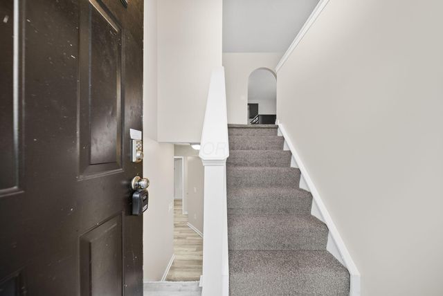 5831 Canal Bridge Drive, Canal Winchester, OH 43110