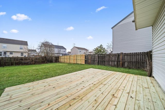 5831 Canal Bridge Drive, Canal Winchester, OH 43110