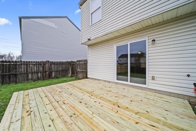 5831 Canal Bridge Drive, Canal Winchester, OH 43110