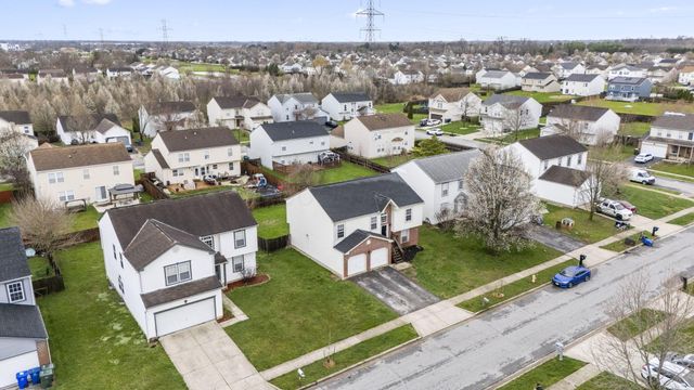 5831 Canal Bridge Drive, Canal Winchester, OH 43110