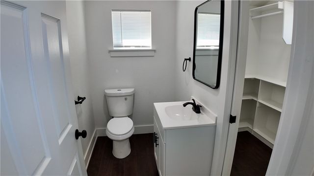 128 Pierce Avenue, Springdale, AR 72764