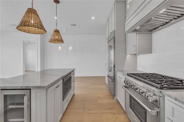 136 W Cotter Ave 14, Port Aransas, TX 78373