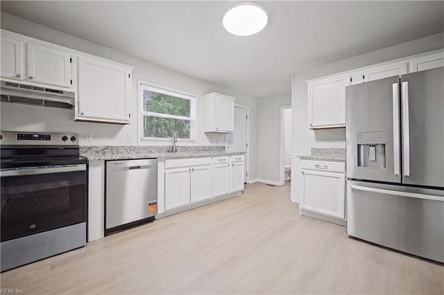 3421 W Weaver RD, Hampton, VA 23666
