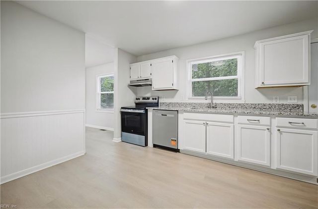 3421 W Weaver RD, Hampton, VA 23666