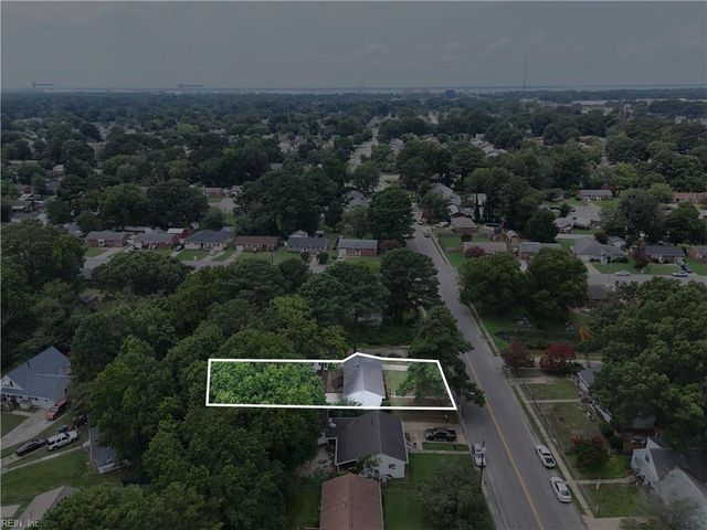 3421 W Weaver RD, Hampton, VA 23666