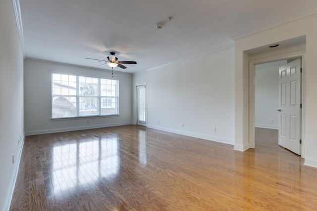 3201 Aspen Grove Dr Apt E5, Franklin, TN 37067