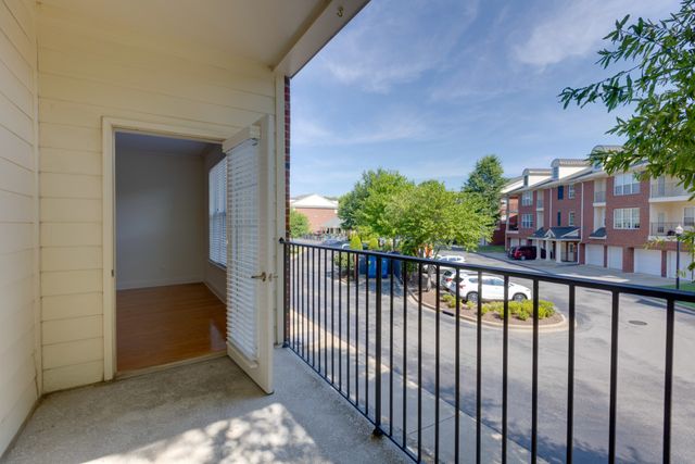 3201 Aspen Grove Dr Apt E5, Franklin, TN 37067