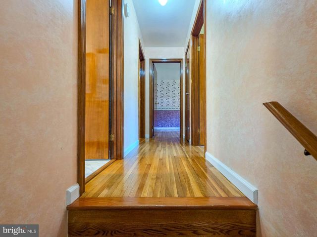 8522 NECK RD, Williamsport, MD 21795