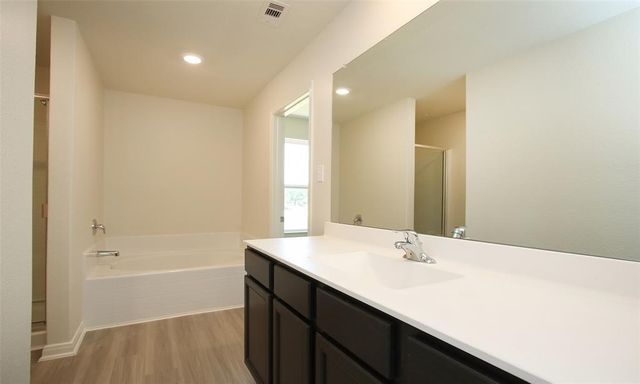 545 Bains Street, Brookshire, TX 77423