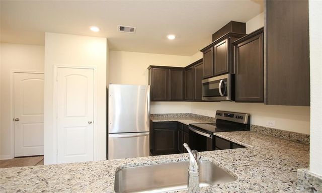 545 Bains Street, Brookshire, TX 77423