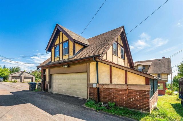 1801 E 2nd Street, Duluth, MN 55812