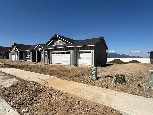 5303 E Aquila Ave, Post Falls, ID 83854