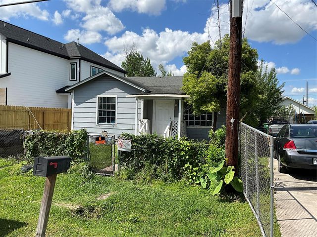 7957 Joy Street, Houston, TX 77028