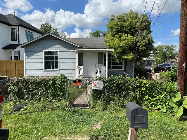 7957 Joy Street, Houston, TX 77028