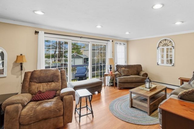 182 Leicester St, Auburn, MA 01501