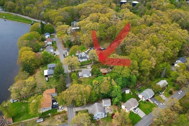 182 Leicester St, Auburn, MA 01501