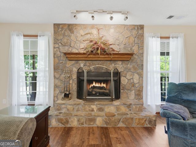 10797 W Hwy 53W, Talking Rock, GA 30175