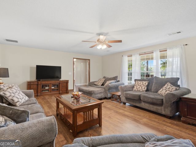 10797 W Hwy 53W, Talking Rock, GA 30175