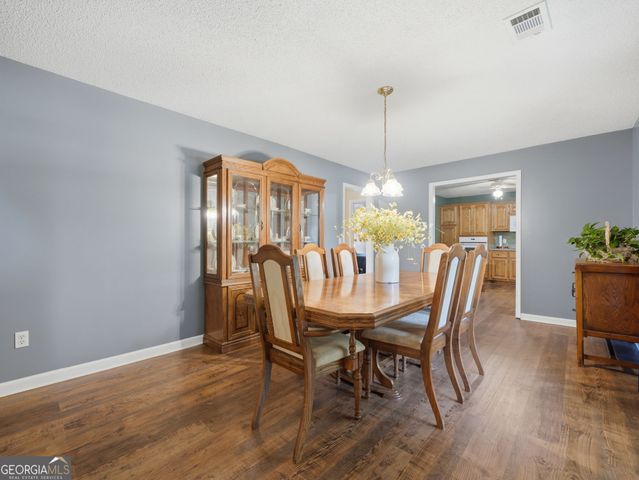 10797 W Hwy 53W, Talking Rock, GA 30175