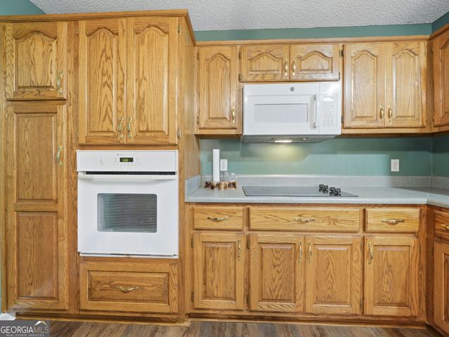10797 W Hwy 53W, Talking Rock, GA 30175