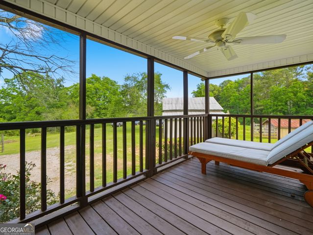 10797 W Hwy 53W, Talking Rock, GA 30175