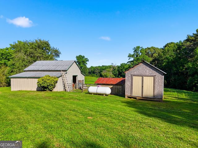 10797 W Hwy 53W, Talking Rock, GA 30175